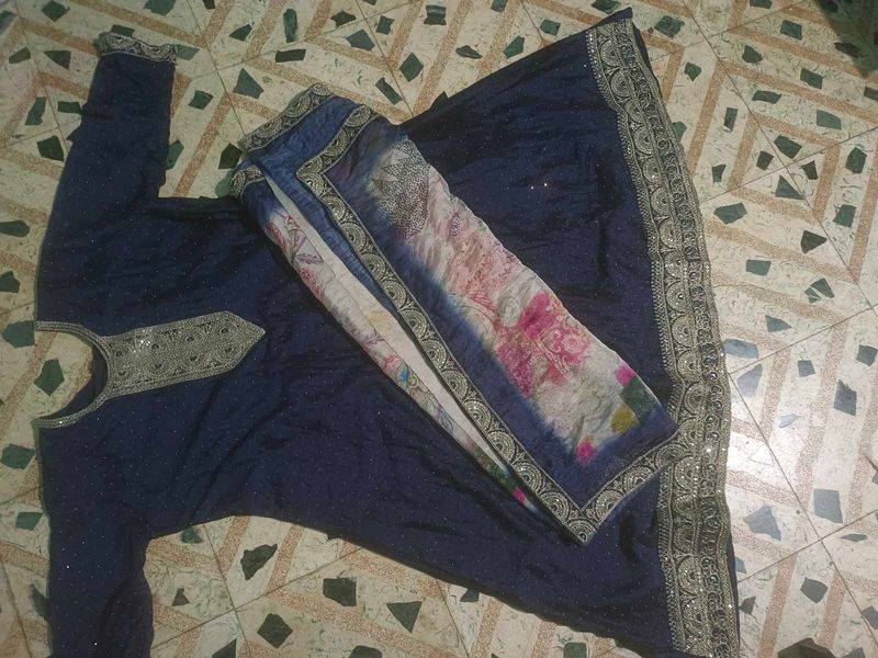 Elegant Navy Blue Kurta Set