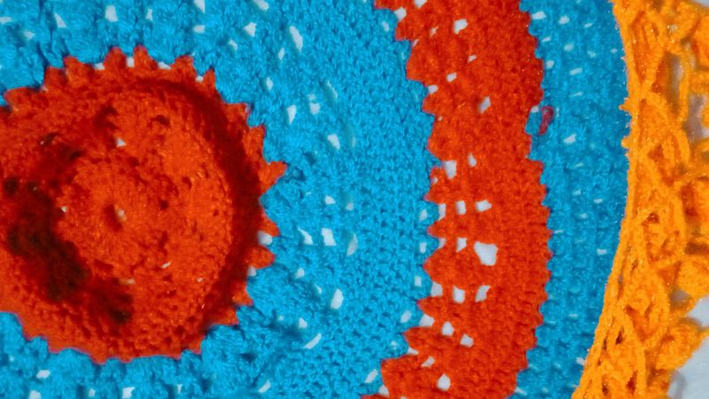 Round Table Cover | Woolen