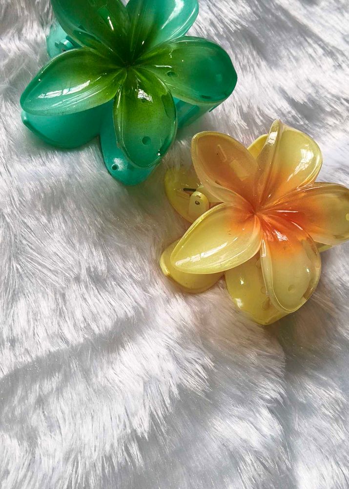 Tropical Flower Hair Clips