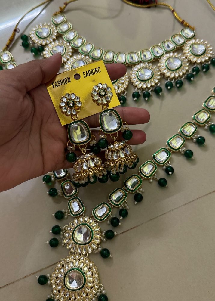 ✨Unused Green Kundan Jewelry Set✨