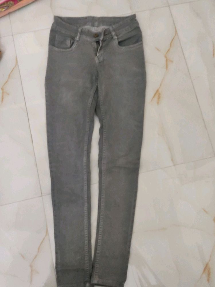 Women&#39;s Jeans - Grey Colour