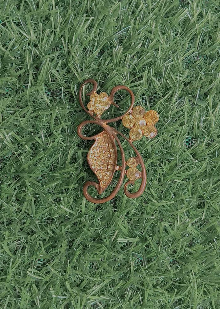 Broch Pin