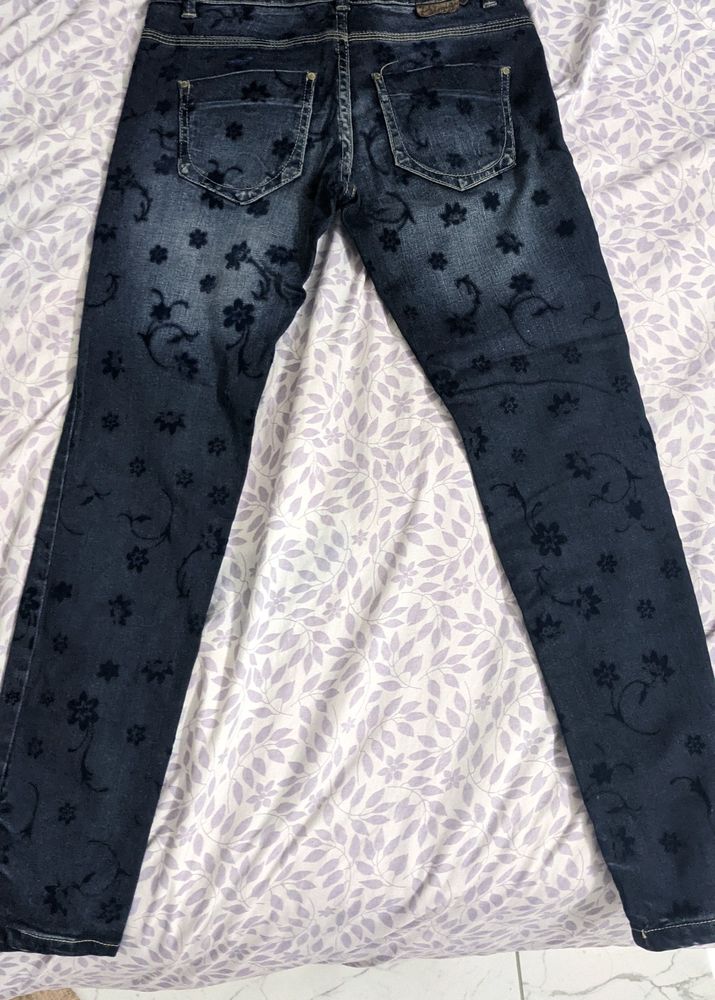 Low Waist Flowers Design Deni