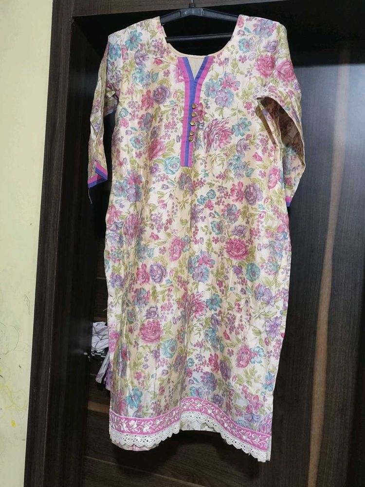 Floral Print Churidar Suit Set