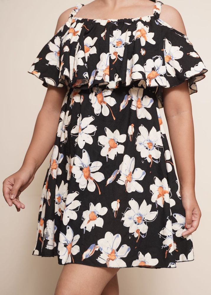 Summary knee length flower printed dress