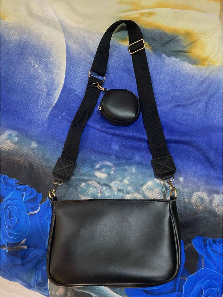 Black Crossbody Bag with Coin Purse