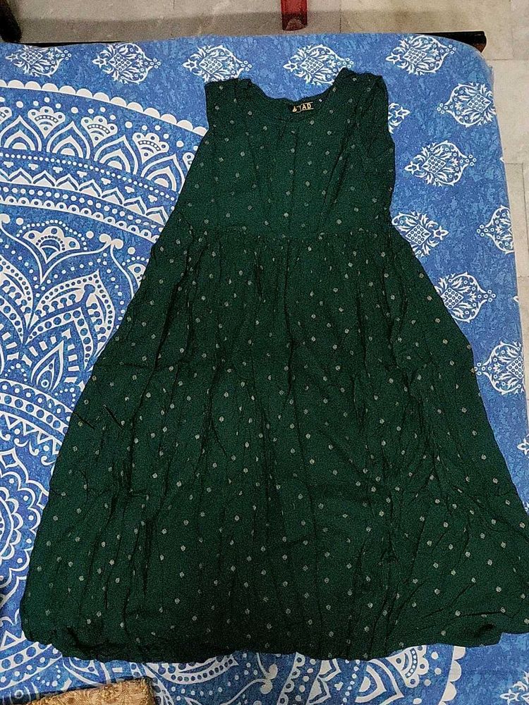 Green Sleeves Kurti