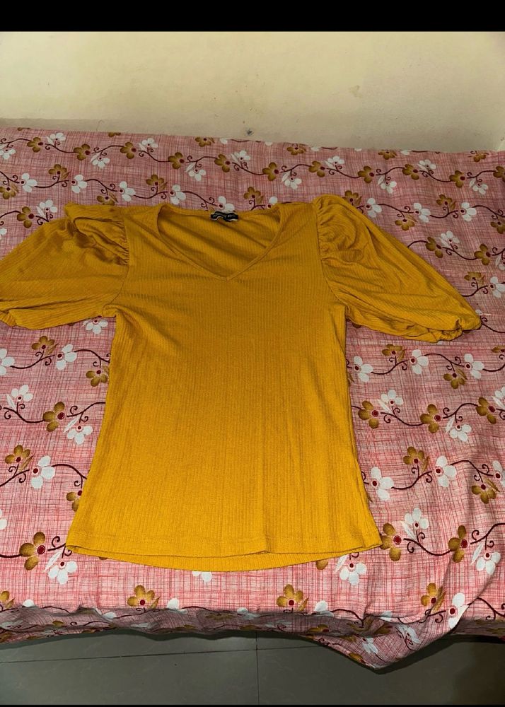 Roadster Yellow Top