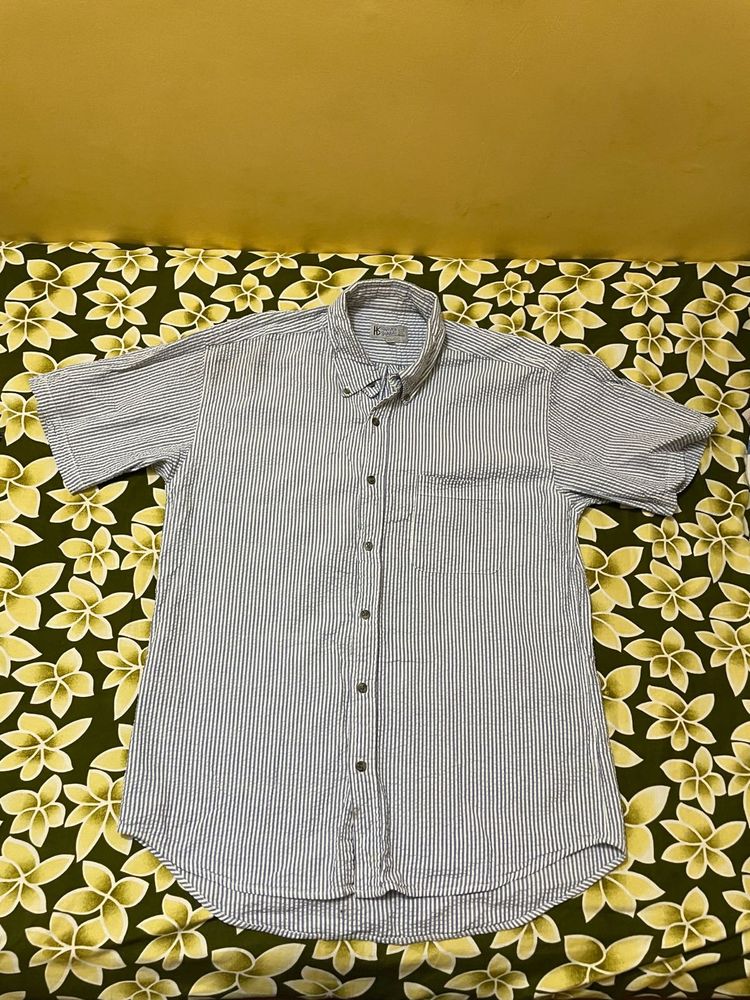 Men Micro Checks Opaque CheckedCasual Shirt