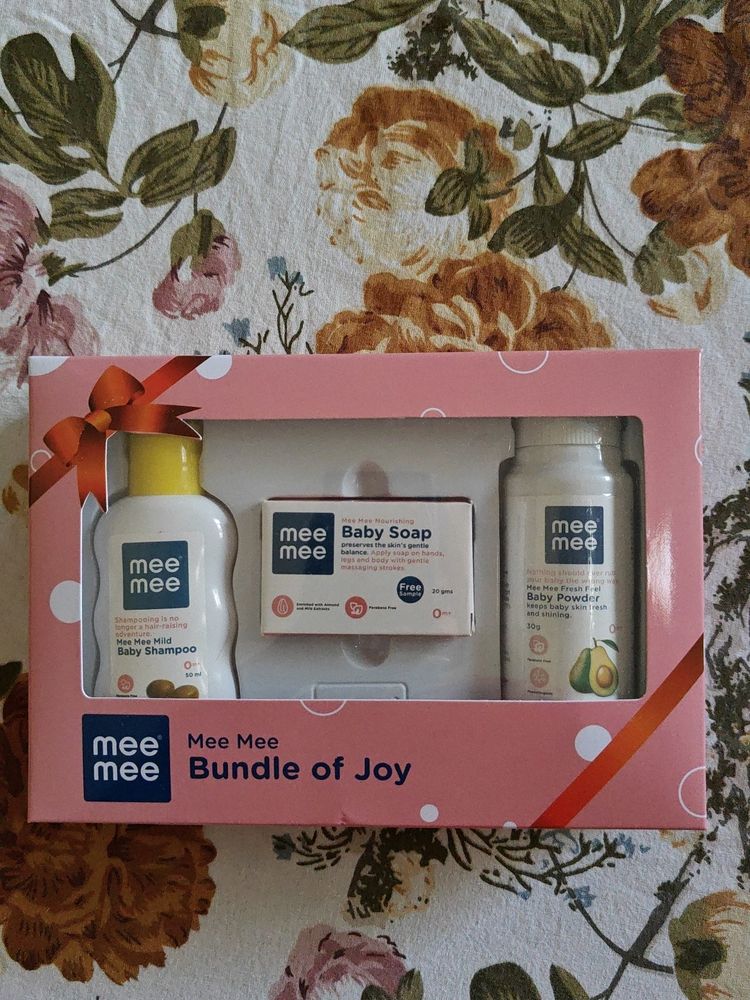 Baby Bath Gift Set Brand New