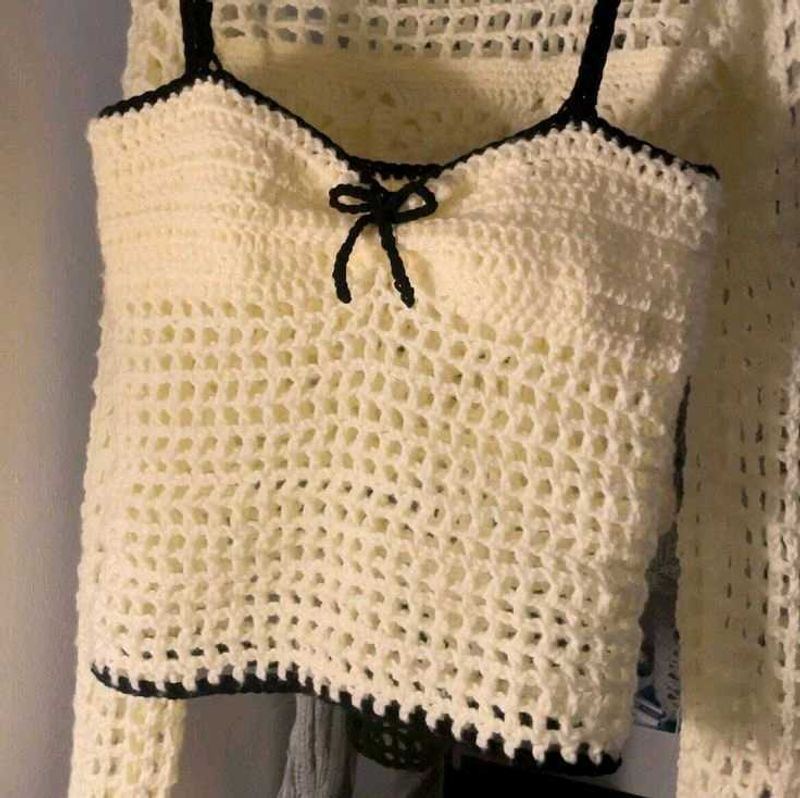 Crochet Mess Tops ( demand order )