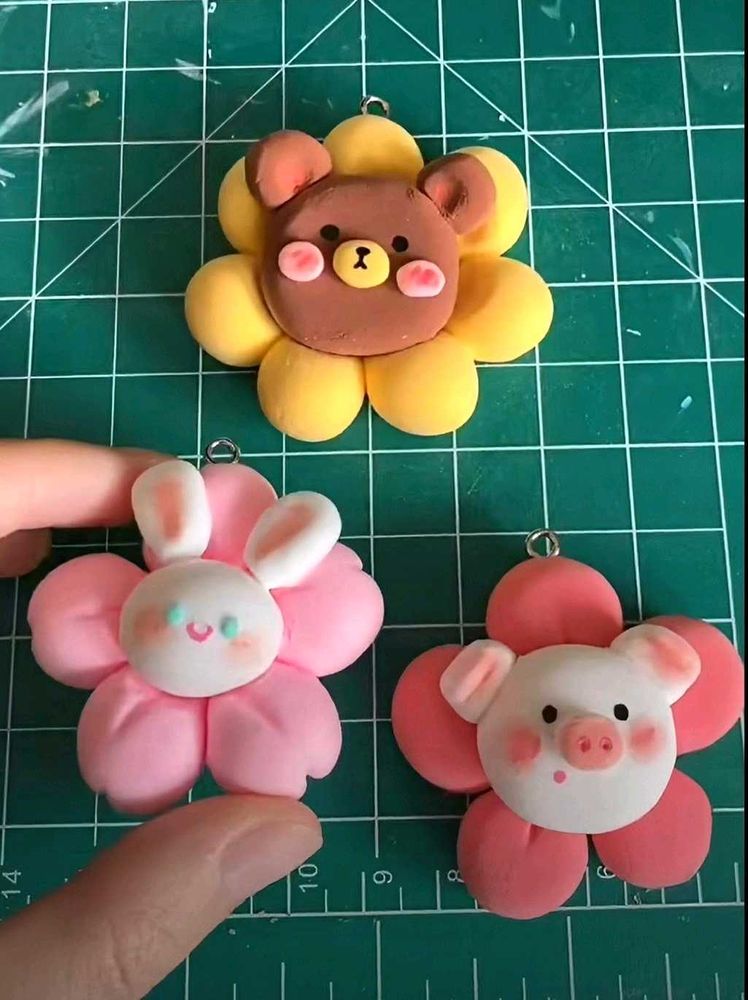 3 × Cute Animal Flower Charms🌸