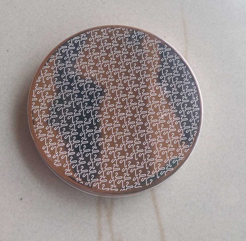 Original Kay Beauty Highlighter