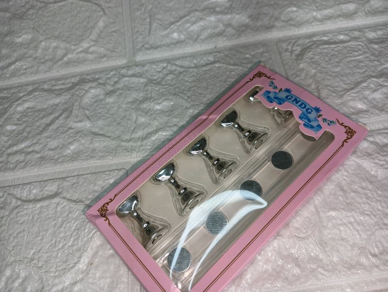 Nail Stand