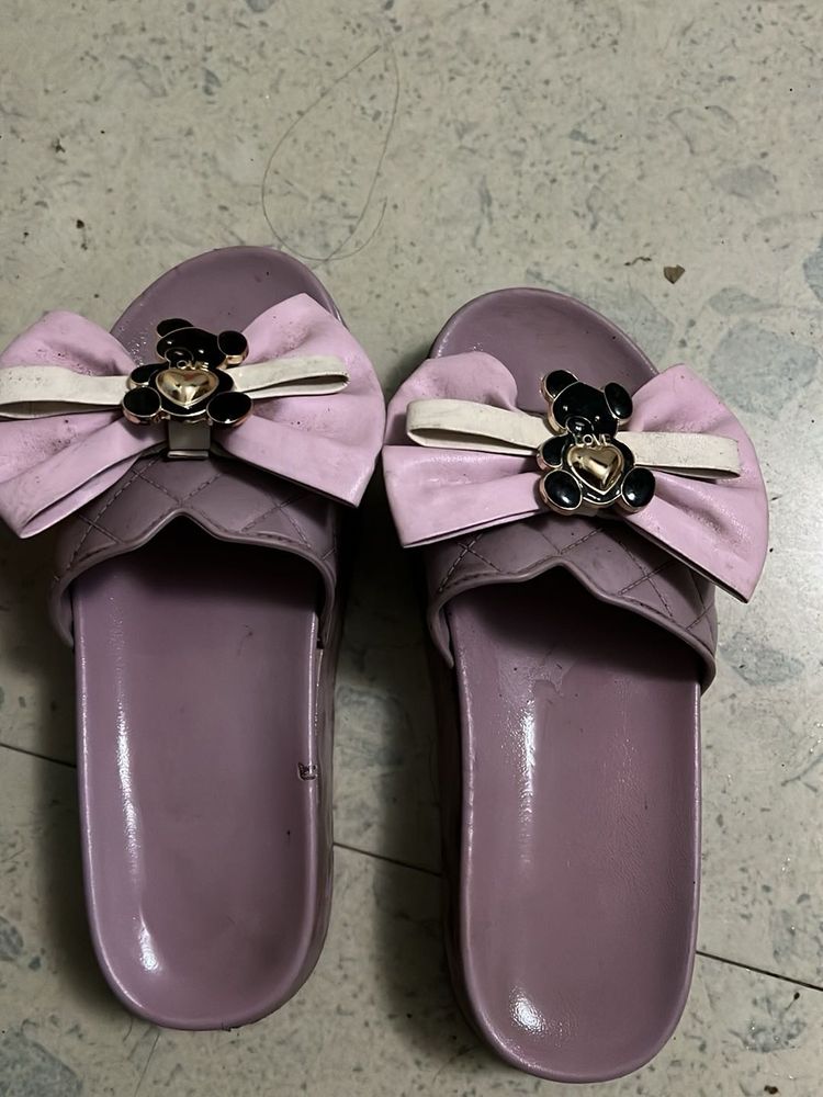 Cute Bow Detail Slides