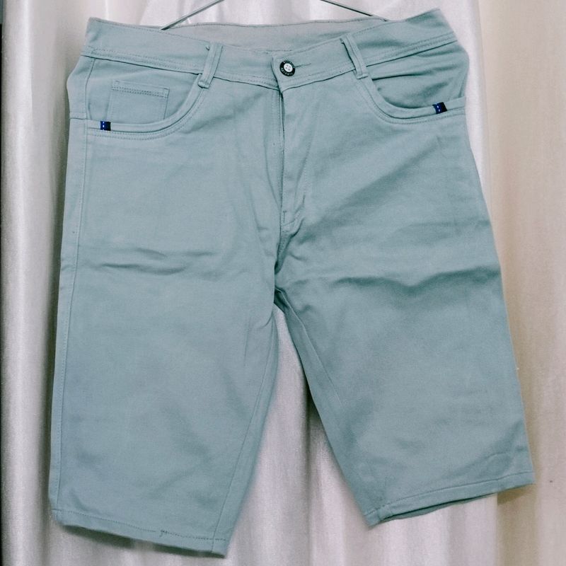 Size 32, Shorts