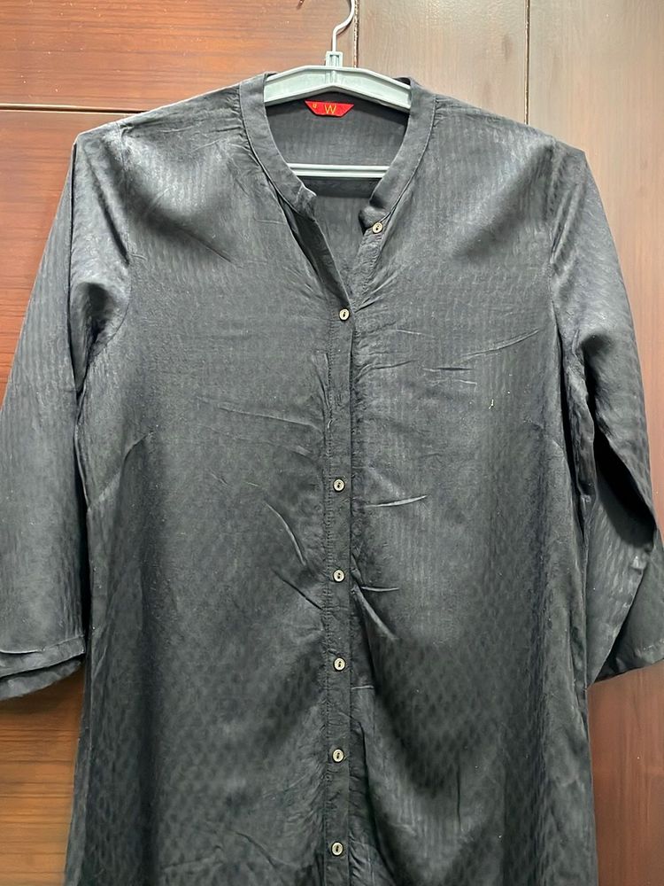W Kurta