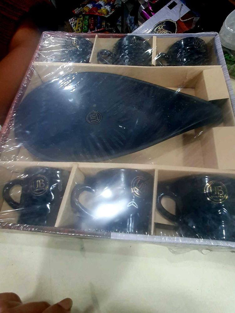 cup set with platter