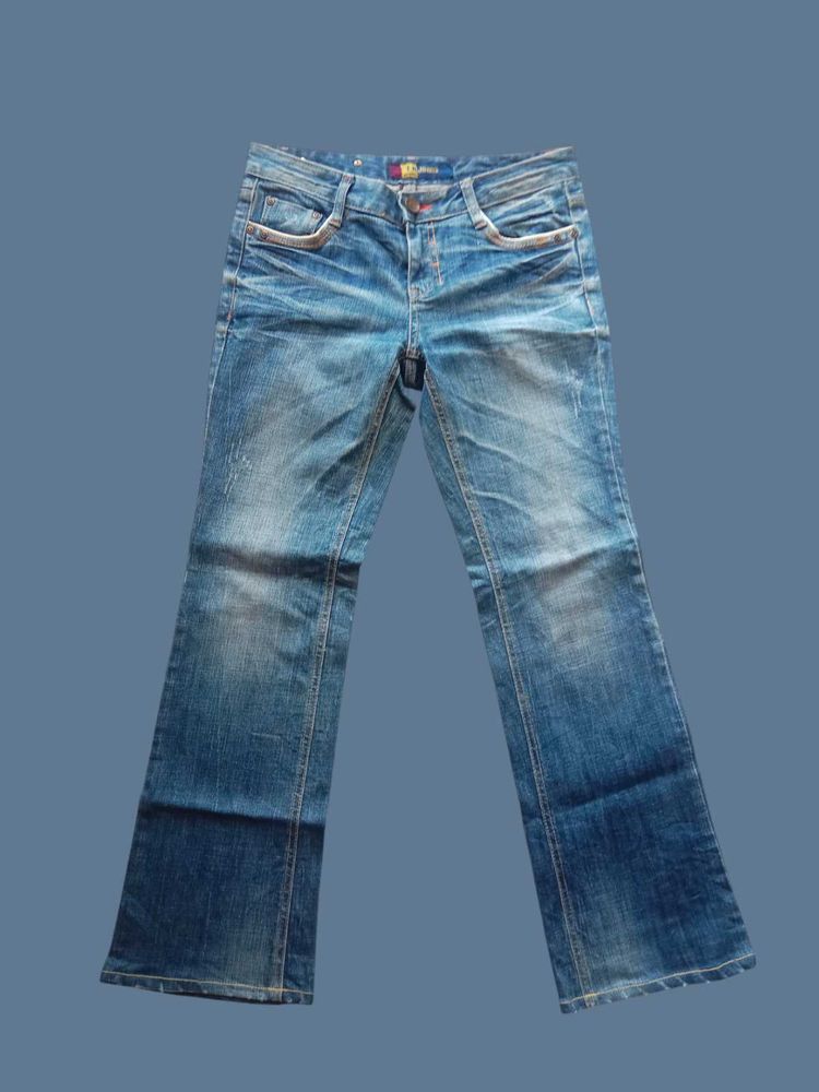 Distressed Blue Boot Cut Women&#39;s Jeans By T.R Jean