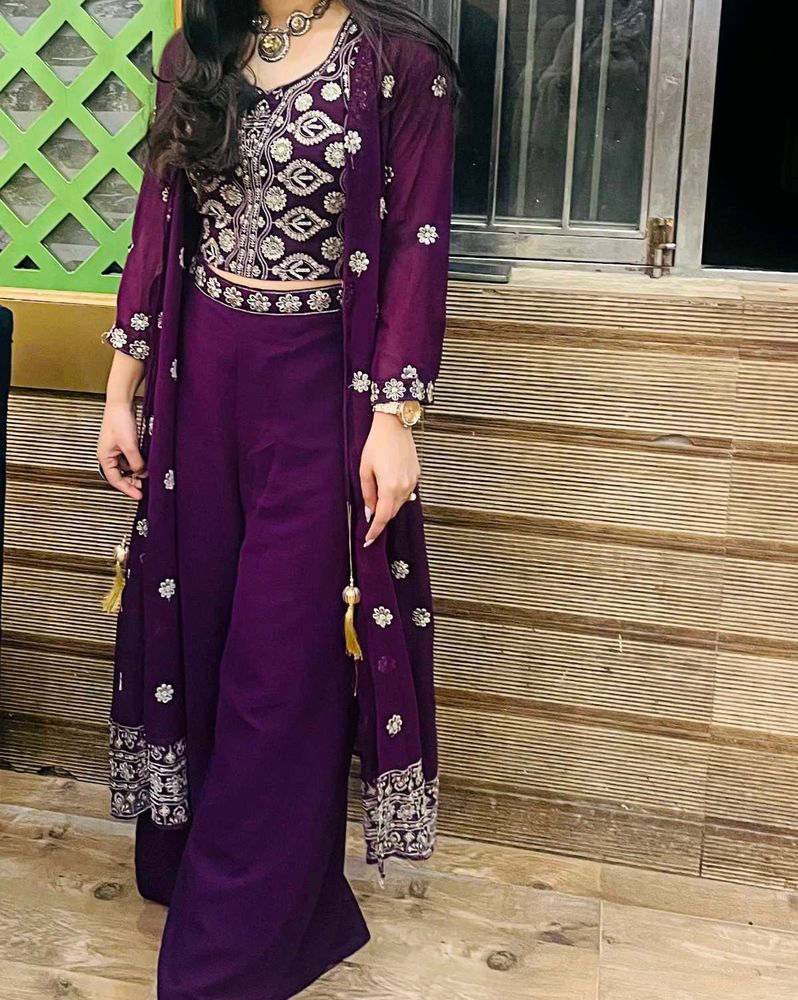 Beautiful Purple Wedding Outfit