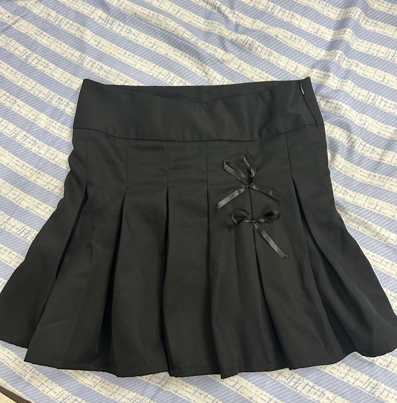 Black Pleated Mini Skirt