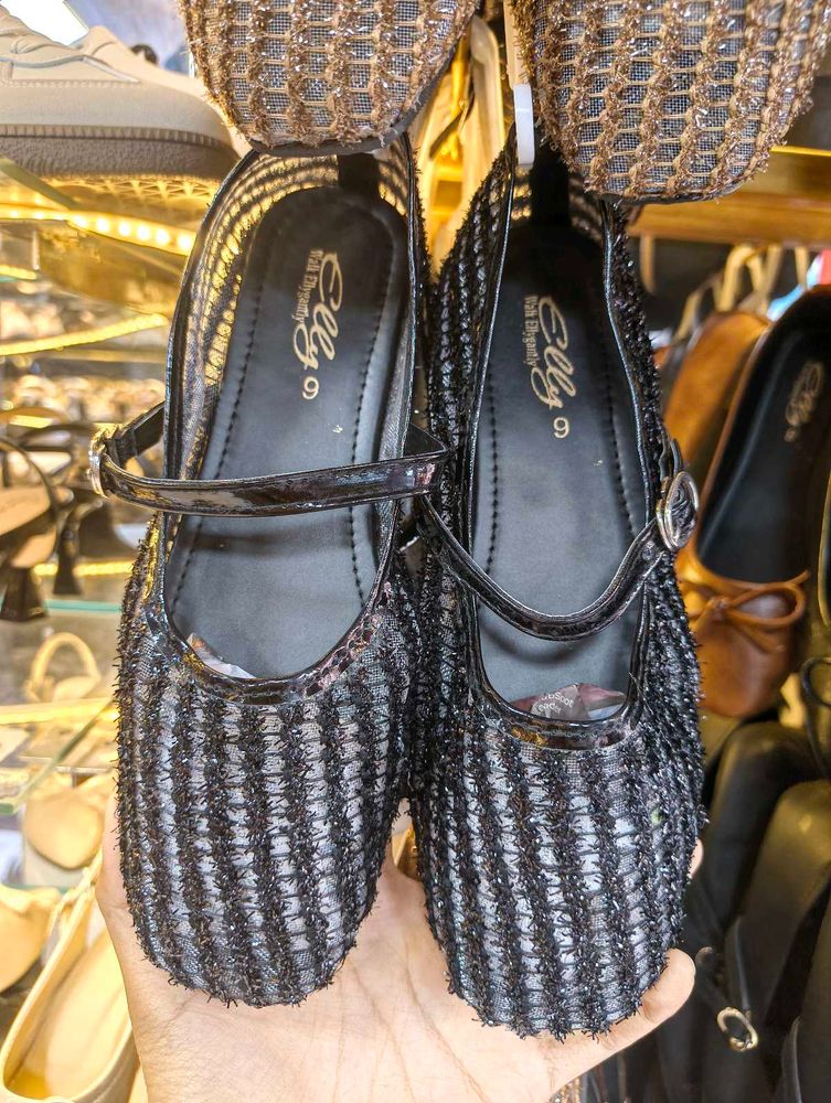 Elly Black Mary Janes
