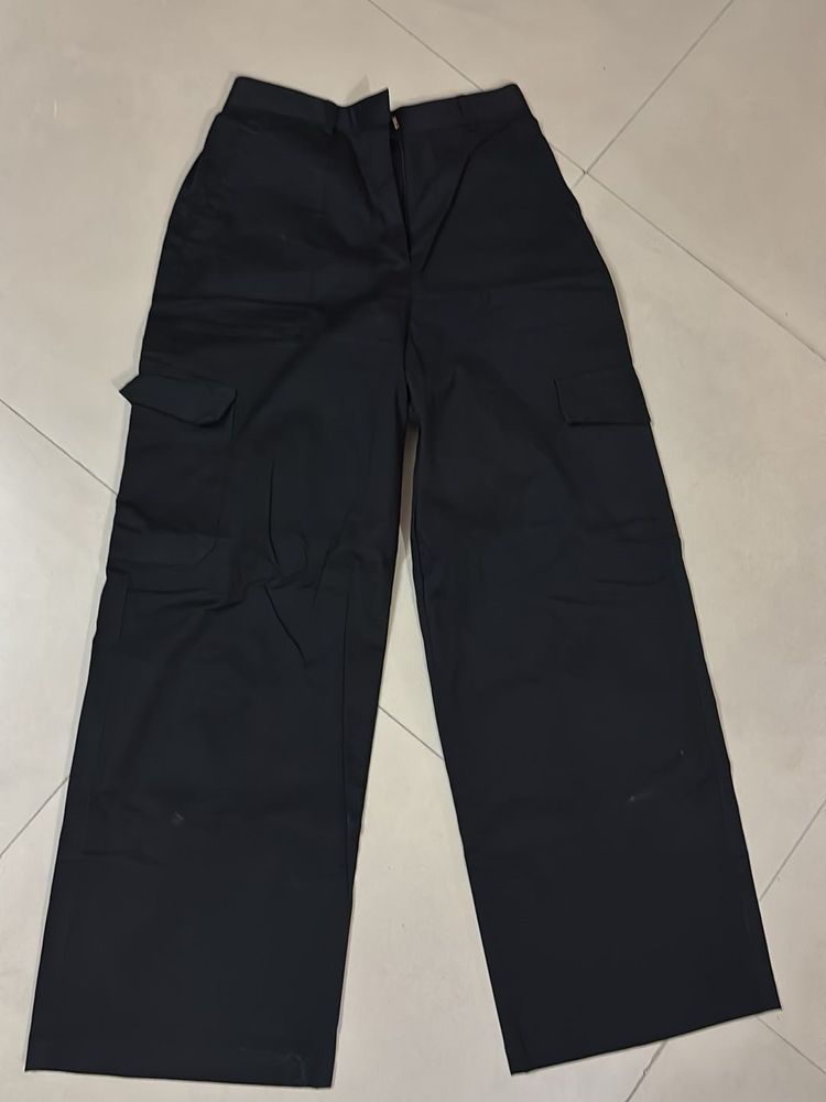 Black Wide Leg Cargo Pants