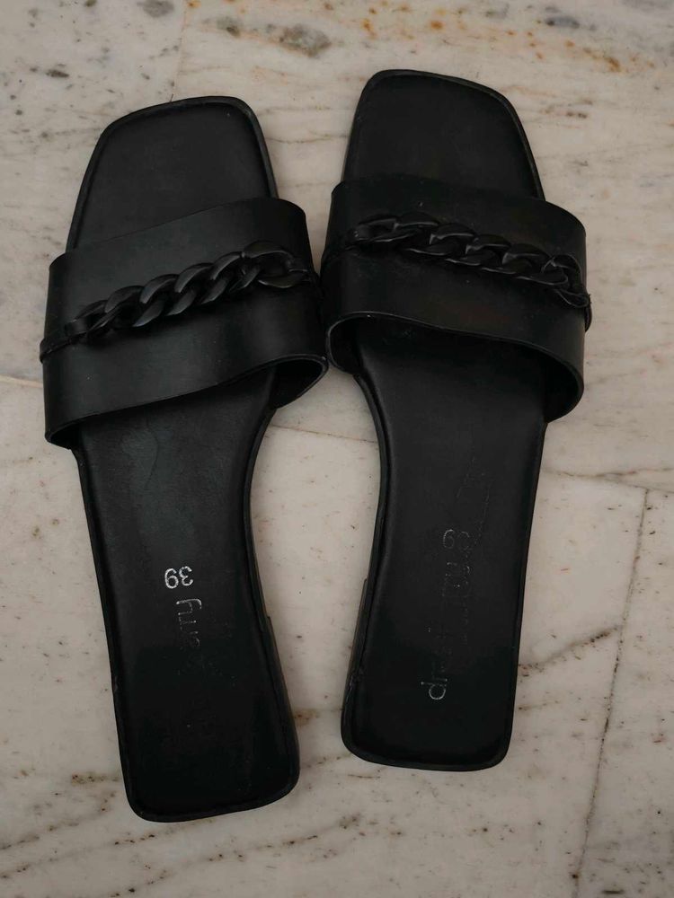 Nice Black Flats