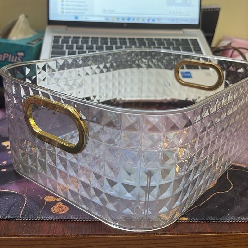 Clear Diamond Pattern Storage Bin