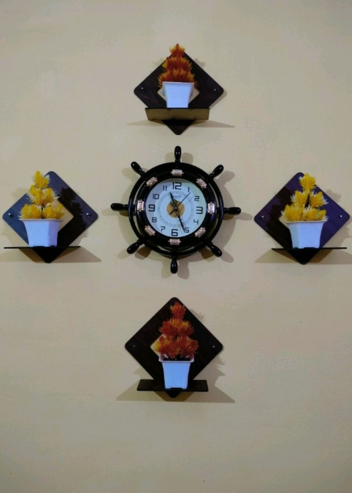 Brand New*** Wooden Wall Hanging Squares