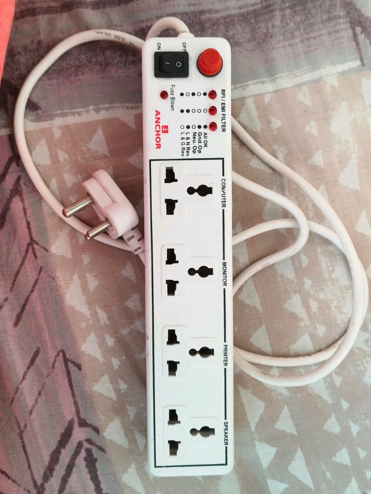 4 Plug Socket
