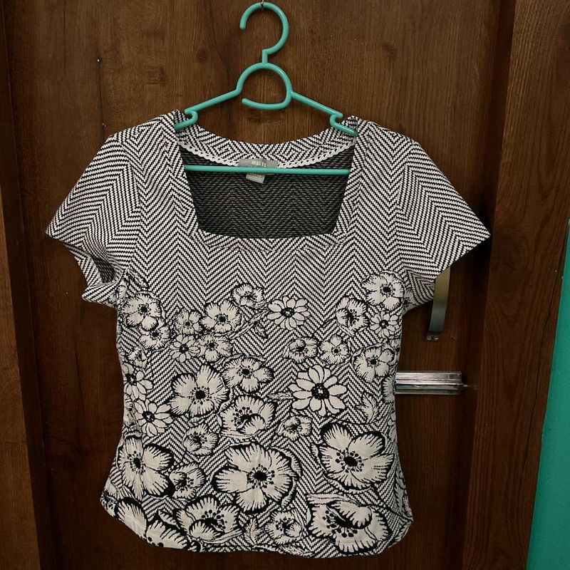 Elegant Floral Print Top