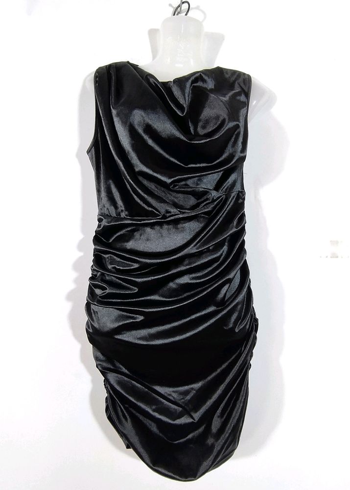 Black Bodycon Dress