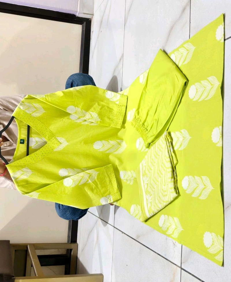 Chudidhar Suit