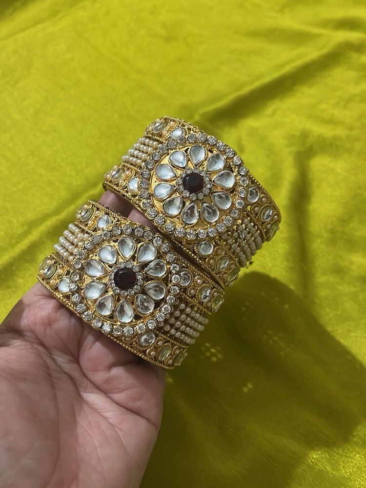 Golden Bangle Set