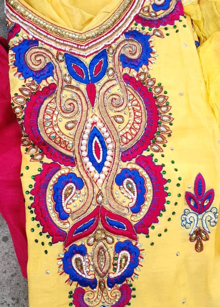 Brand Clothes Very Cheap Price