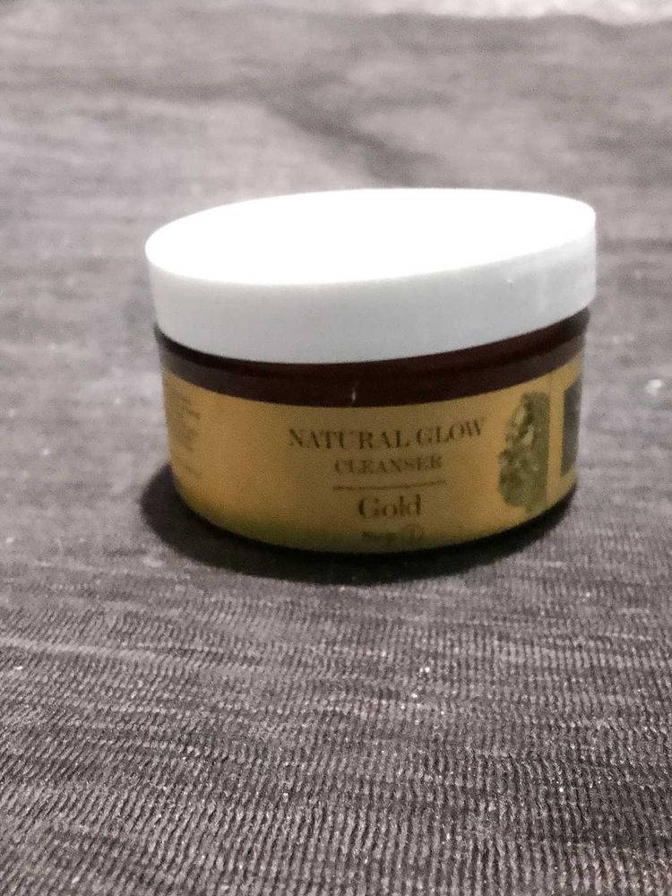 Natural Glow Cleanser - Gold
