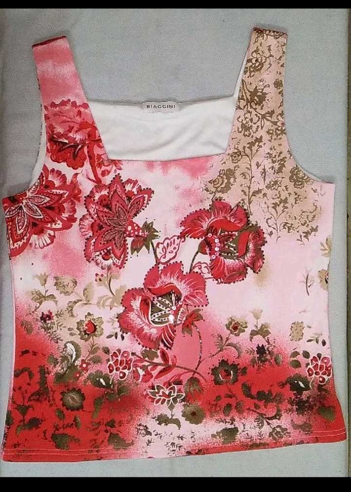 🌸 Floral Sleeveless Top