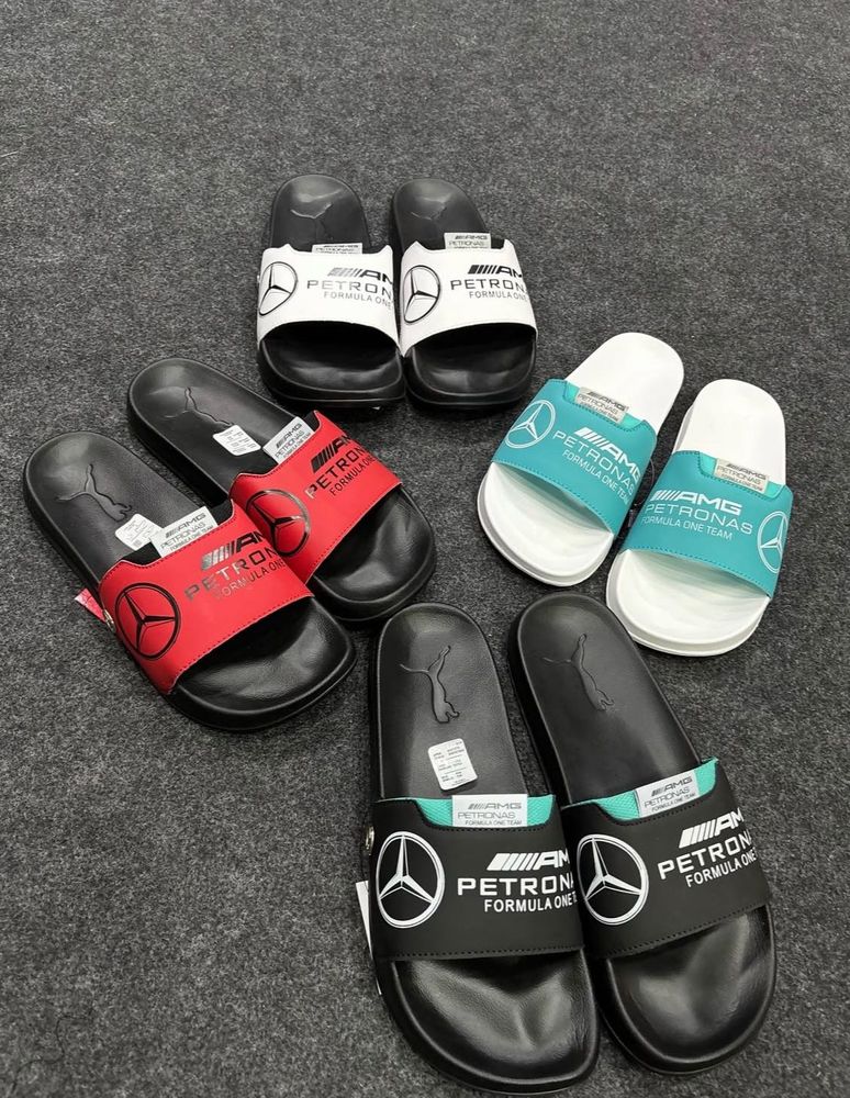 adidas flip flop 🩴