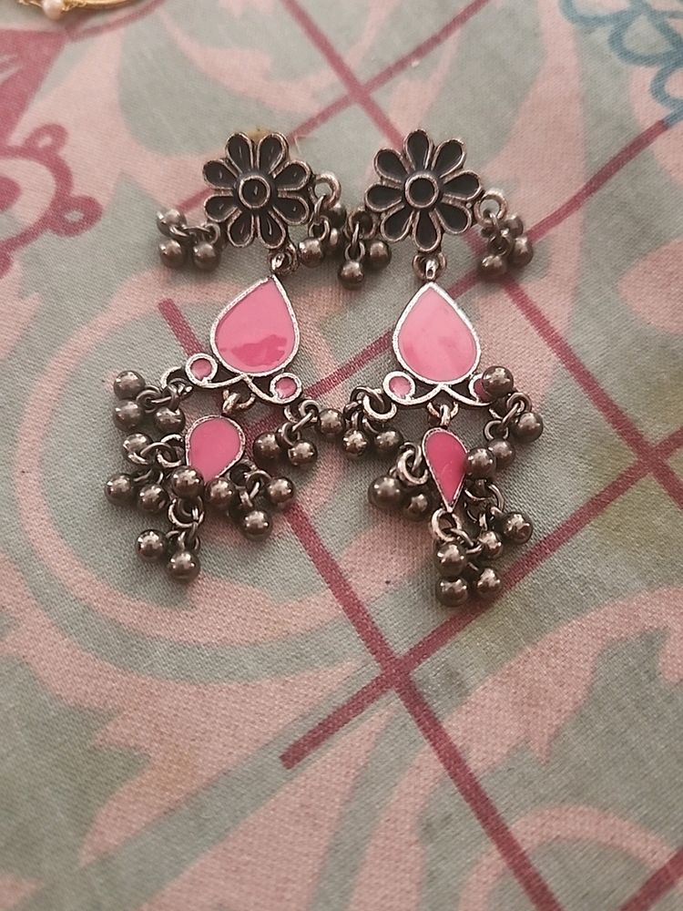 Earings