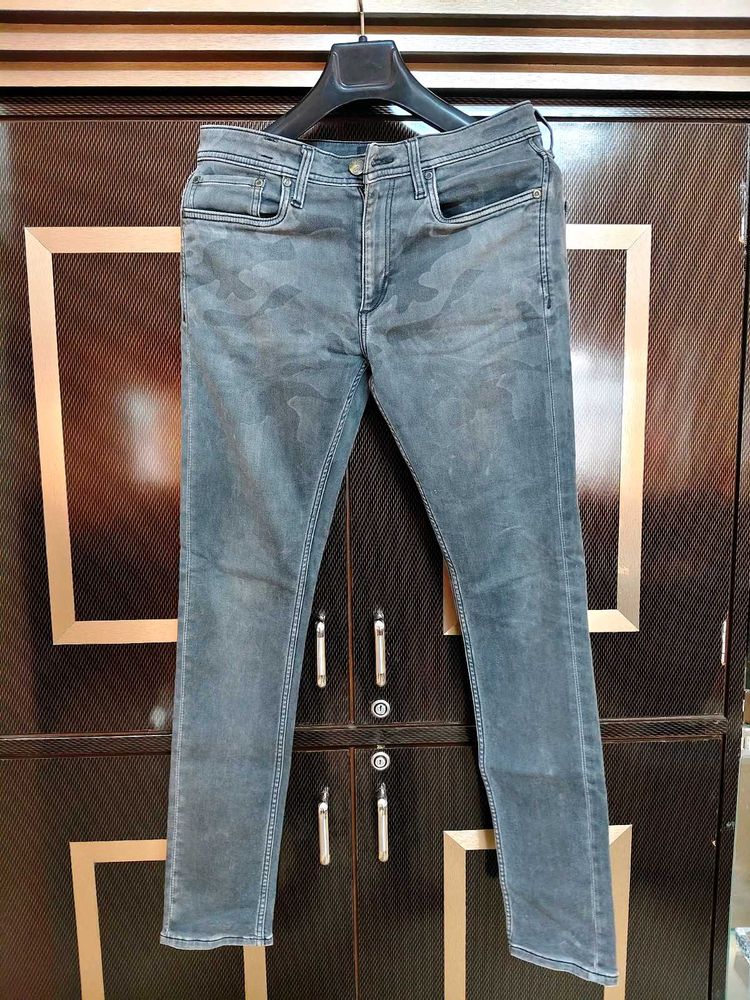 Stylish Gray Denim Jeans