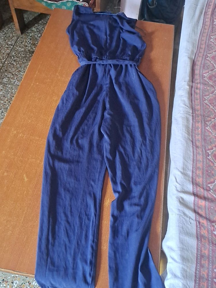 dark blue jumsuit