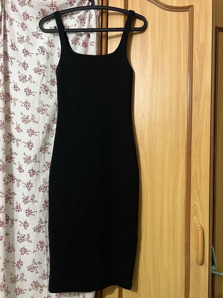 Black Bodycon Dress-S