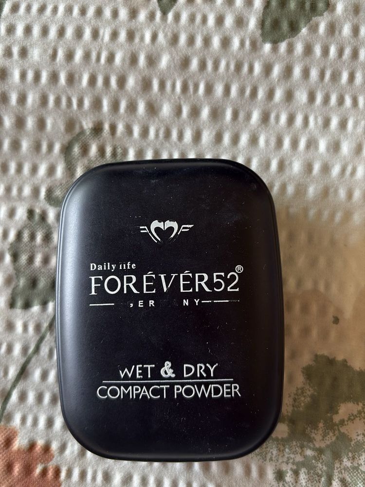 Forever52 Wet &amp; Dry Compact Powder