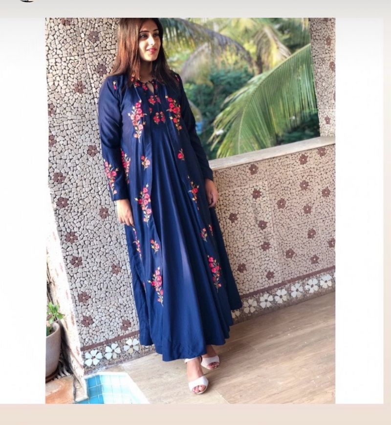 Long Indo We Gown With Detachable Jacket