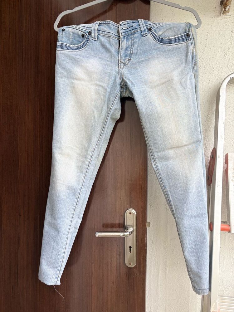 Light Wash Denim Jeans