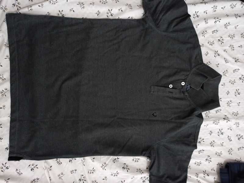 New Branded Tshirt For Sale