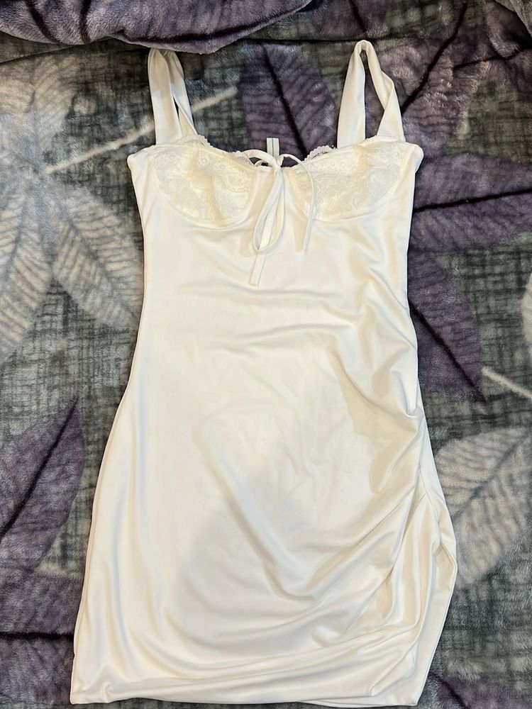 White Lace Trim Bodycon Dress