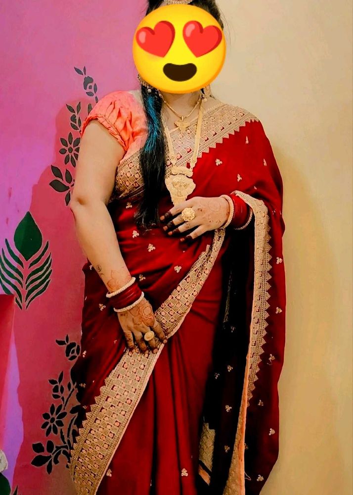 Elegant Maroon &amp; Gold Saree