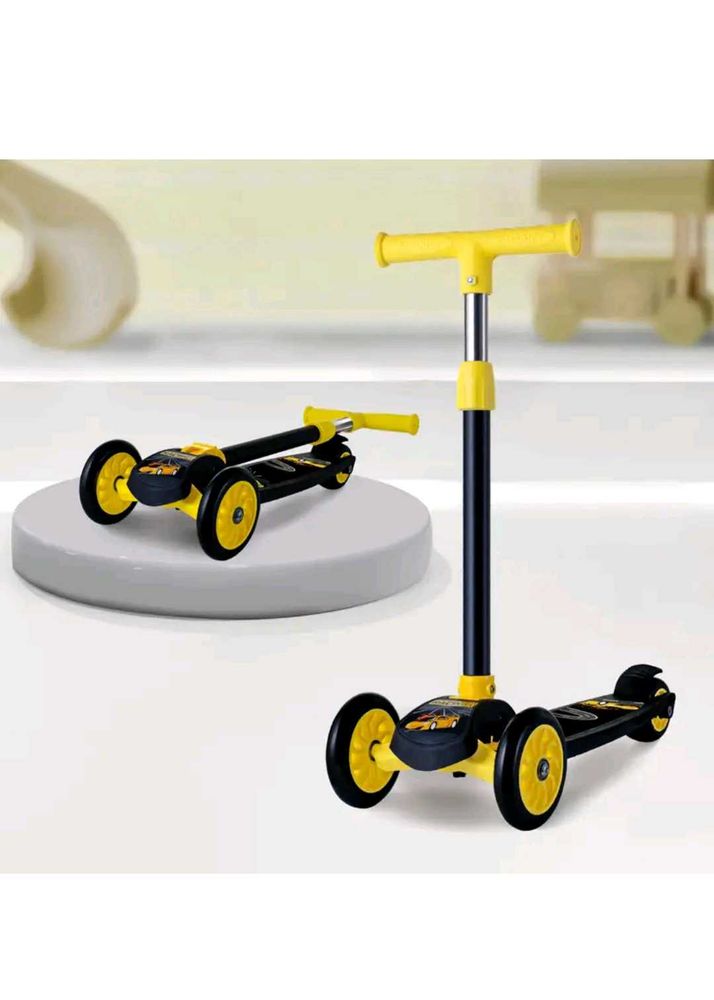 Miss &amp; Chief Kick Scooter (Black)